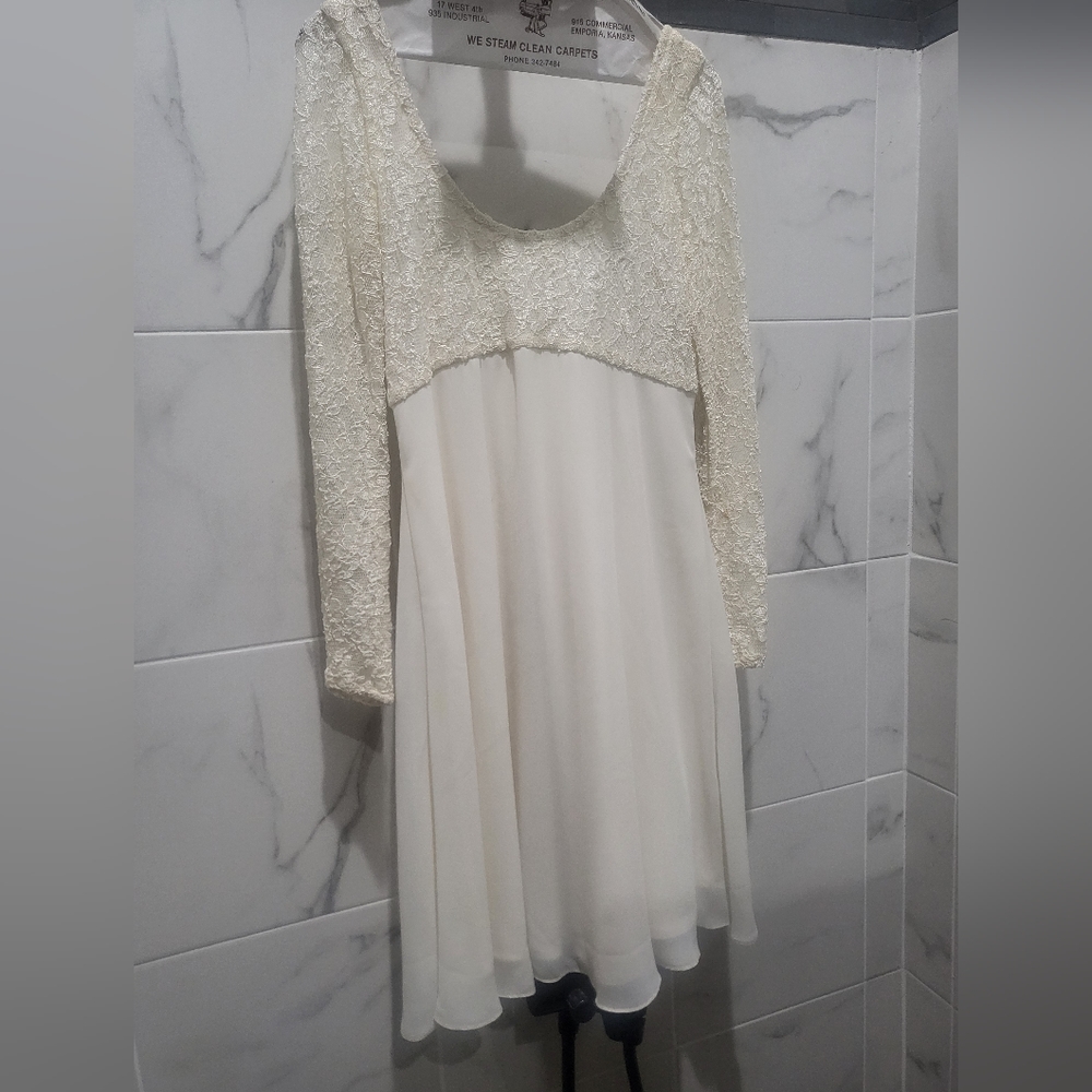 VINTAGE | JS Collections | Dress - Picture 6 of 15